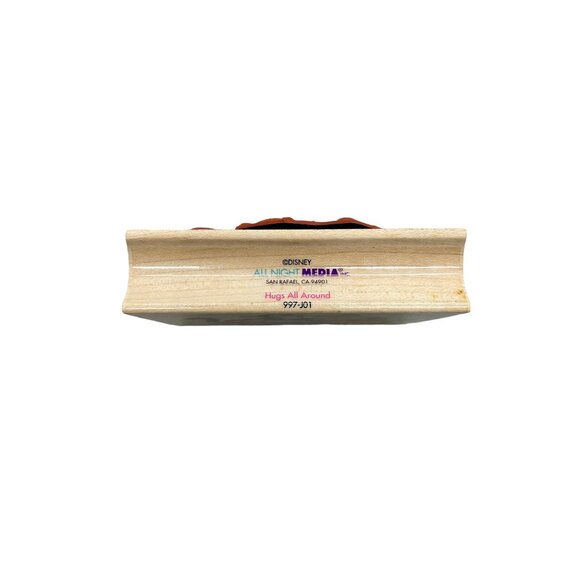 Hugs All Around All Night Media Disney Pooh Piglet Tigger Eeyore Christmas - Picture 4 of 6